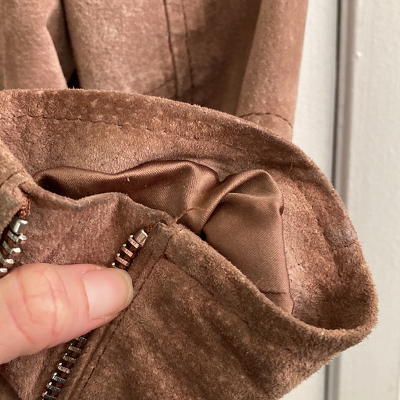 BLANKNYC Suede Moto Jacket in Sand Stoner - Picture 5 of 7